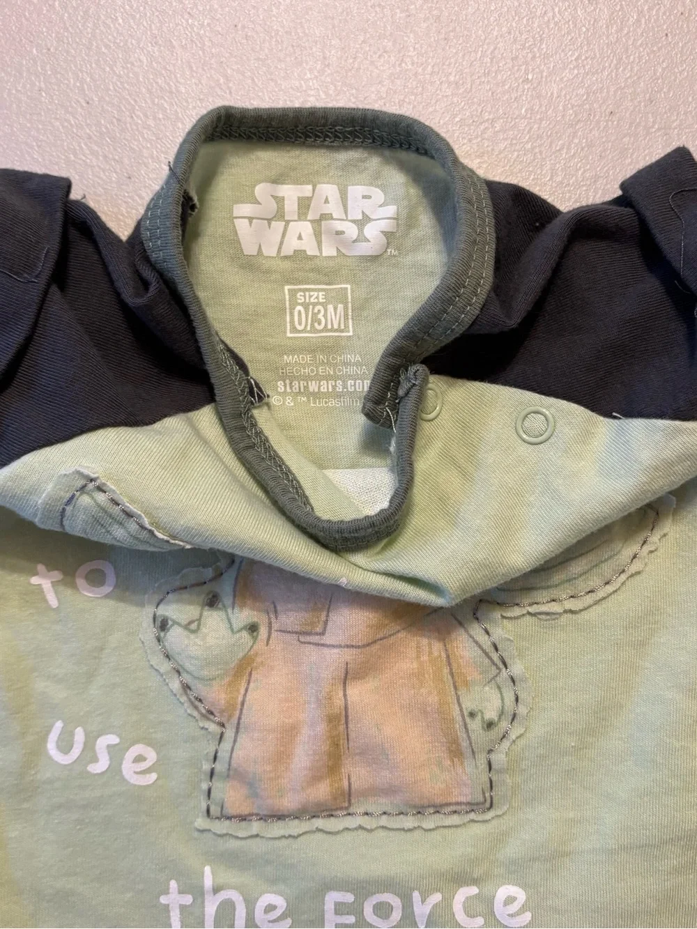 Star Wars Baby Grogu set/2 Rompers in Green and White 0/3M 0032S